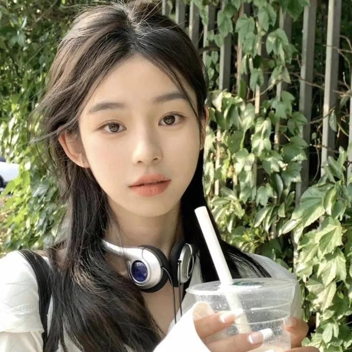 红颜酸泪